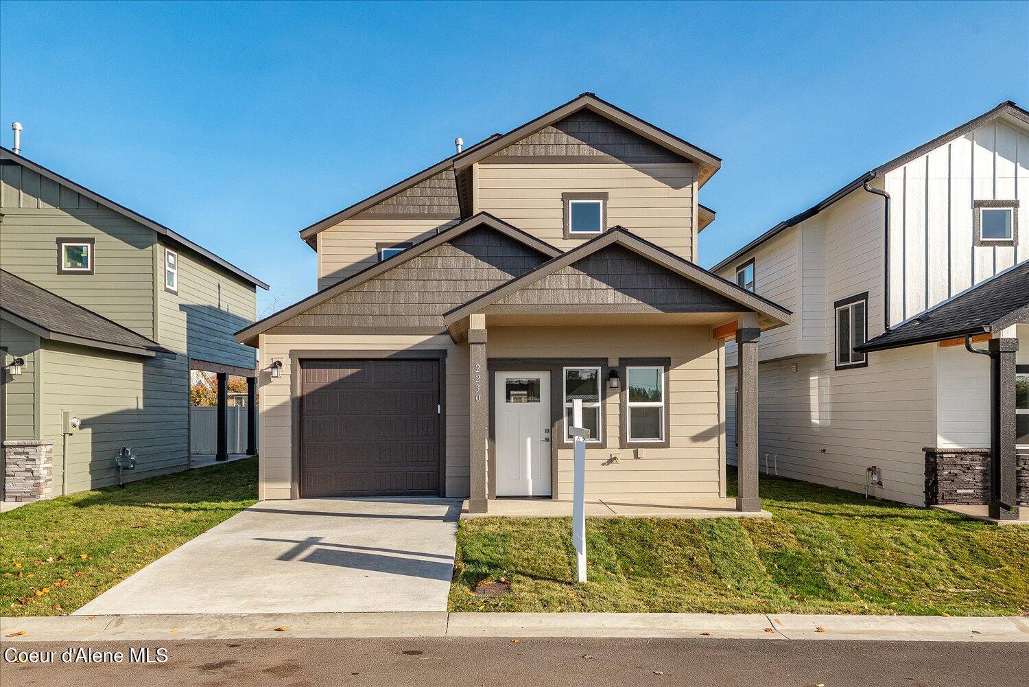 01-2230 N Chaffee 001