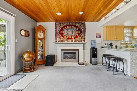 $325,000 | 3081 South Macon Circle, Aurora, CO 80014