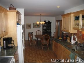 1428 Cherry Road Springfield, IL 62704 - Photo 6 of 11