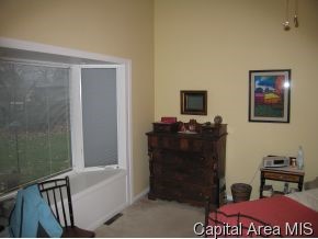 1428 Cherry Road Springfield, IL 62704 - Photo 9 of 11