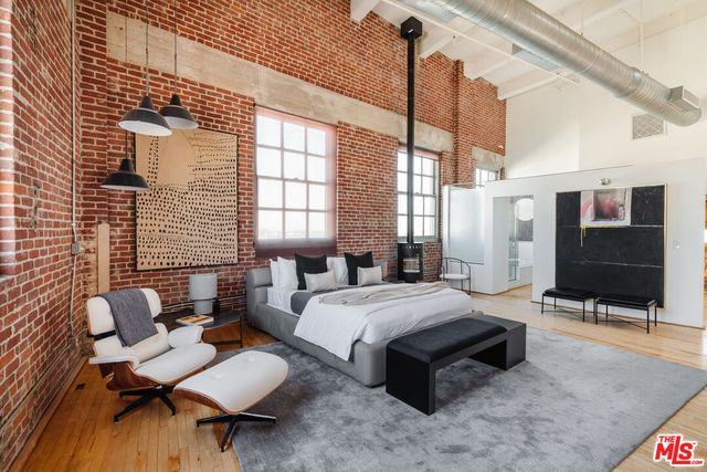 $5,500,000 | 1850 Industrial Street, Unit 703, Los Angeles, CA 90021