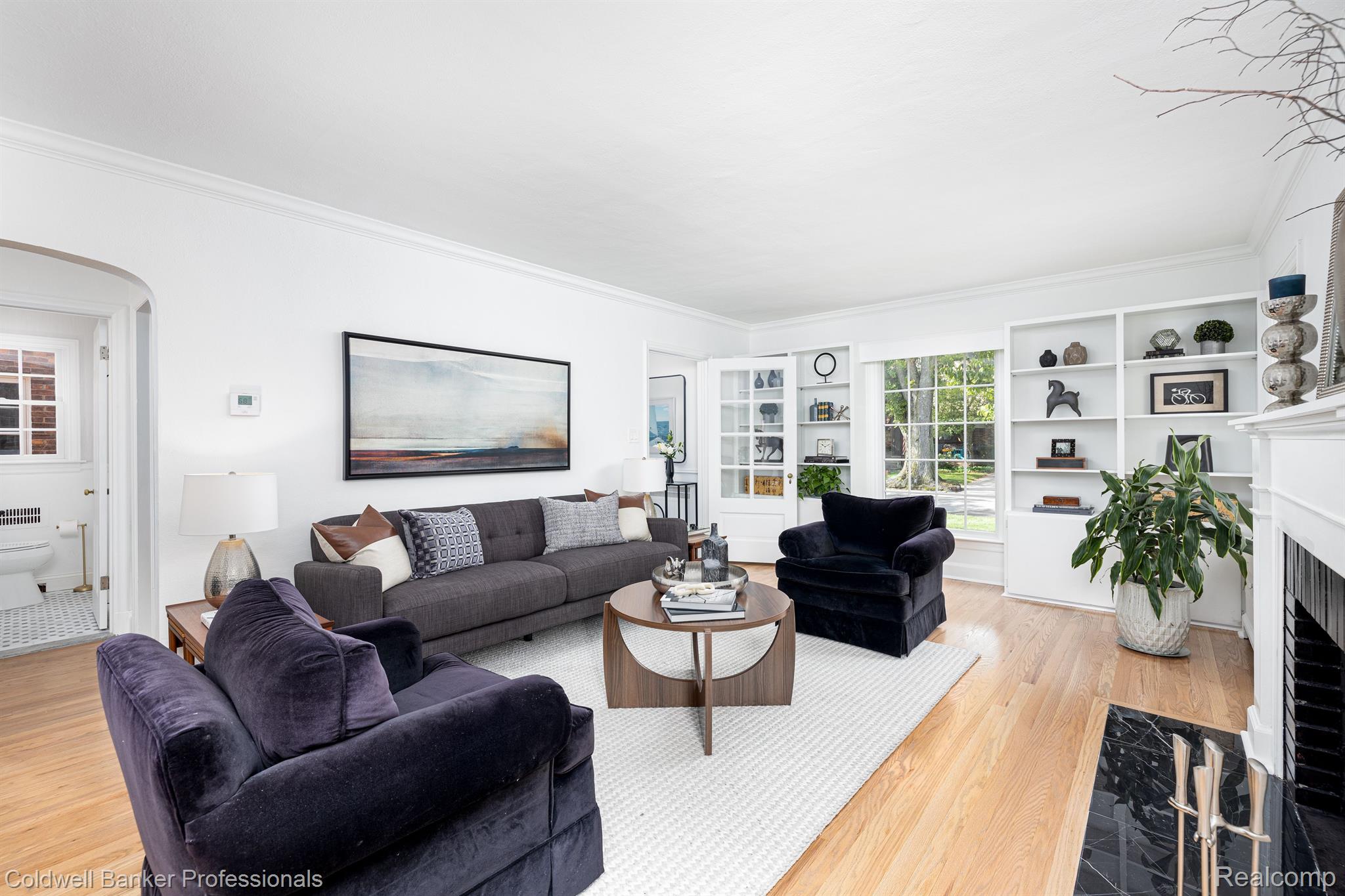 326 McMillan Road Grosse Pointe, MI 48236 - Photo 6 of 34 Gallery Image 6