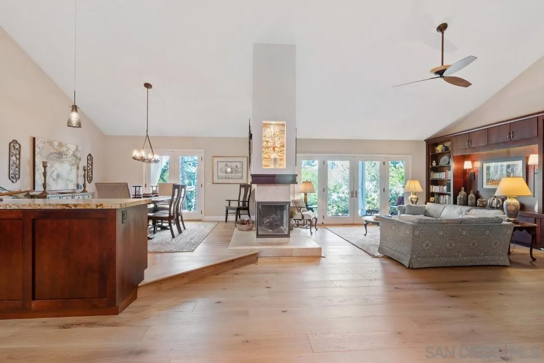 12904 Stone Canyon Road Poway, CA 92064 - Photo 9 of 72