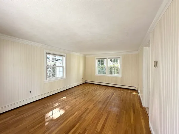 $925,000 | 36 Pine Hill Circle, Wakefield, MA 01880