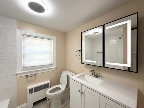 $925,000 | 36 Pine Hill Circle, Wakefield, MA 01880