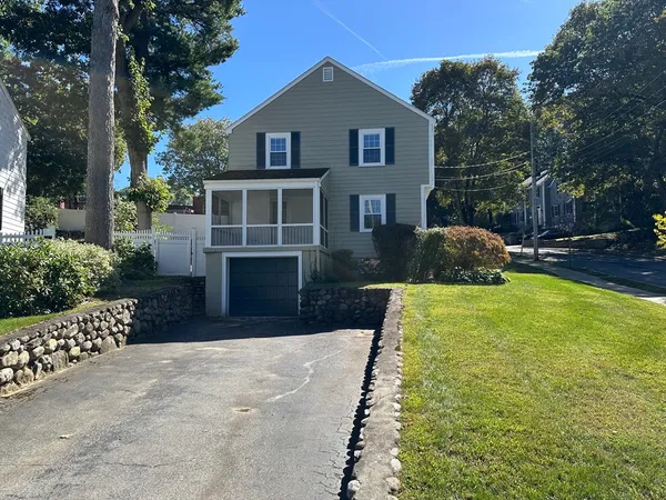 $925,000 | 36 Pine Hill Circle, Wakefield, MA 01880