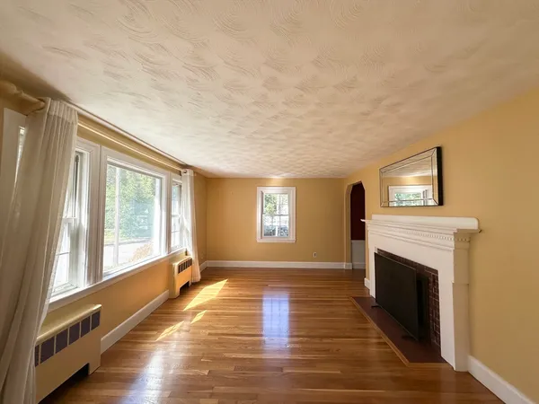 $925,000 | 36 Pine Hill Circle, Wakefield, MA 01880