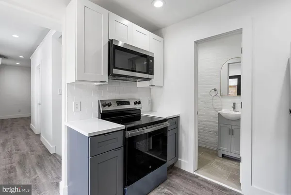 $1,523 | 1928 East Cumberland Street, Unit 1R, Philadelphia, PA 19125
