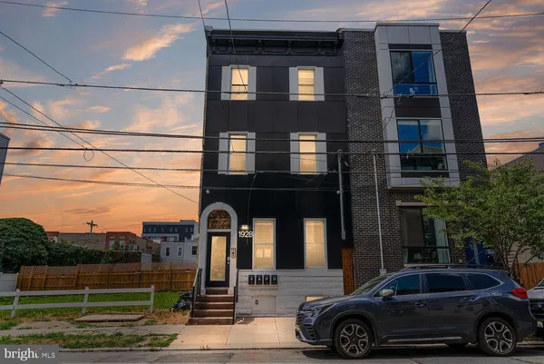 $1,523 | 1928 East Cumberland Street, Unit 1R, Philadelphia, PA 19125