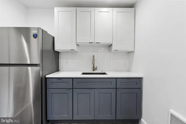 $1,523 | 1928 East Cumberland Street, Unit 1R, Philadelphia, PA 19125
