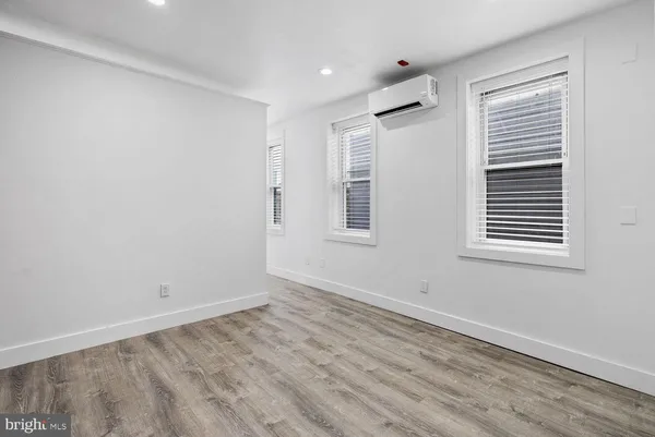 $1,523 | 1928 East Cumberland Street, Unit 1R, Philadelphia, PA 19125