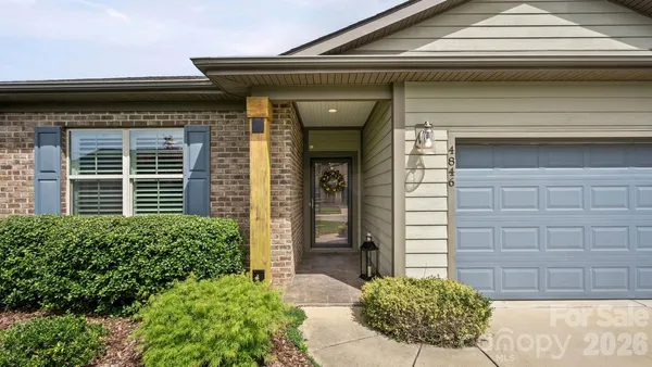 $675,000 | 4846 Looking Glass Trail, Denver, NC 28037