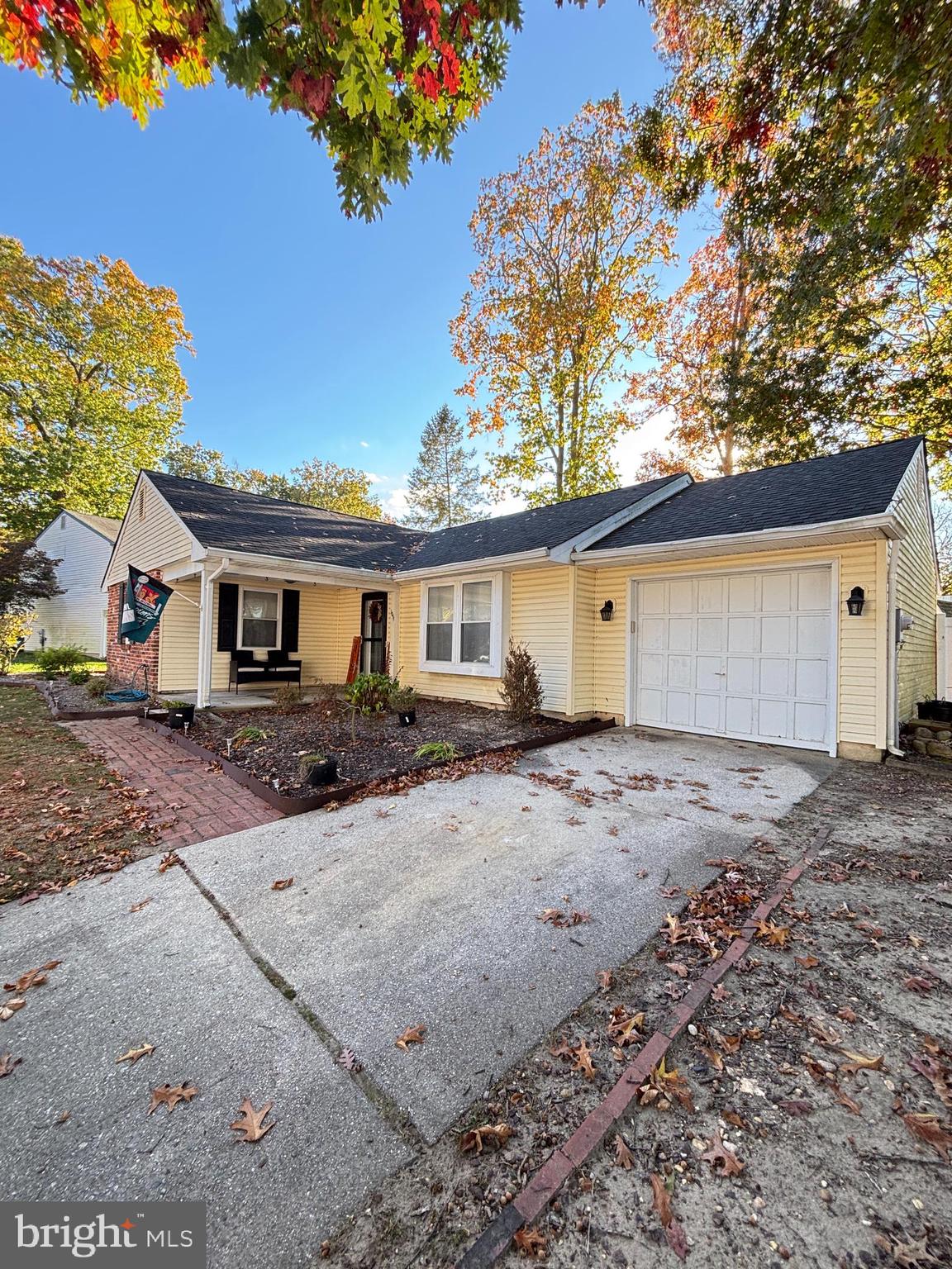 1011 South Beecham Road Williamstown, NJ 08094 - Photo 3 of 23 a front view of a house with garden