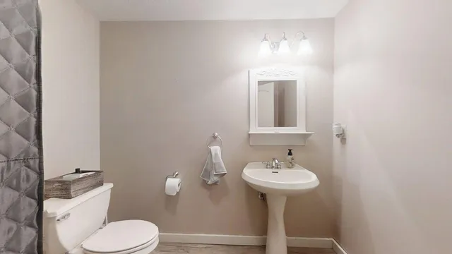 $550,000 | 1505 Dover Drive, St. Joseph, IL 61873