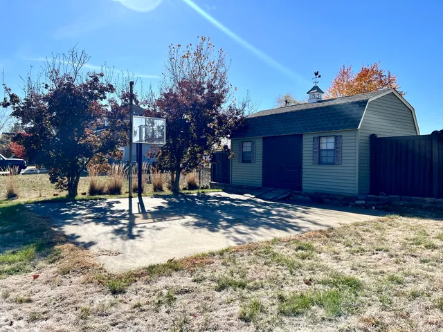 $550,000 | 1505 Dover Drive, St. Joseph, IL 61873