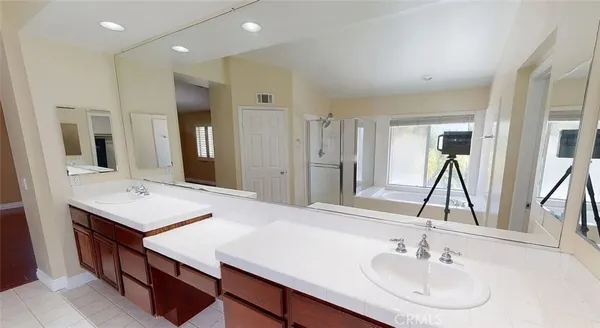 $5,400 | 17669 Hever Circle, Fountain Valley, CA 92708