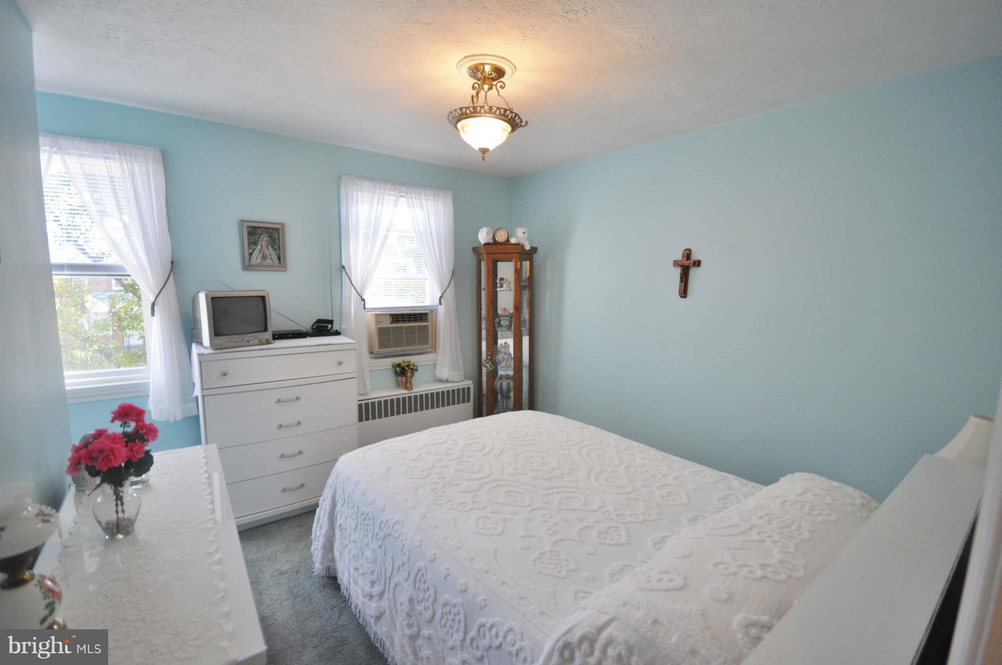 1216 Haverhill Road Baltimore, MD 21229 - Photo 9 of 30 Bedroom (Master)