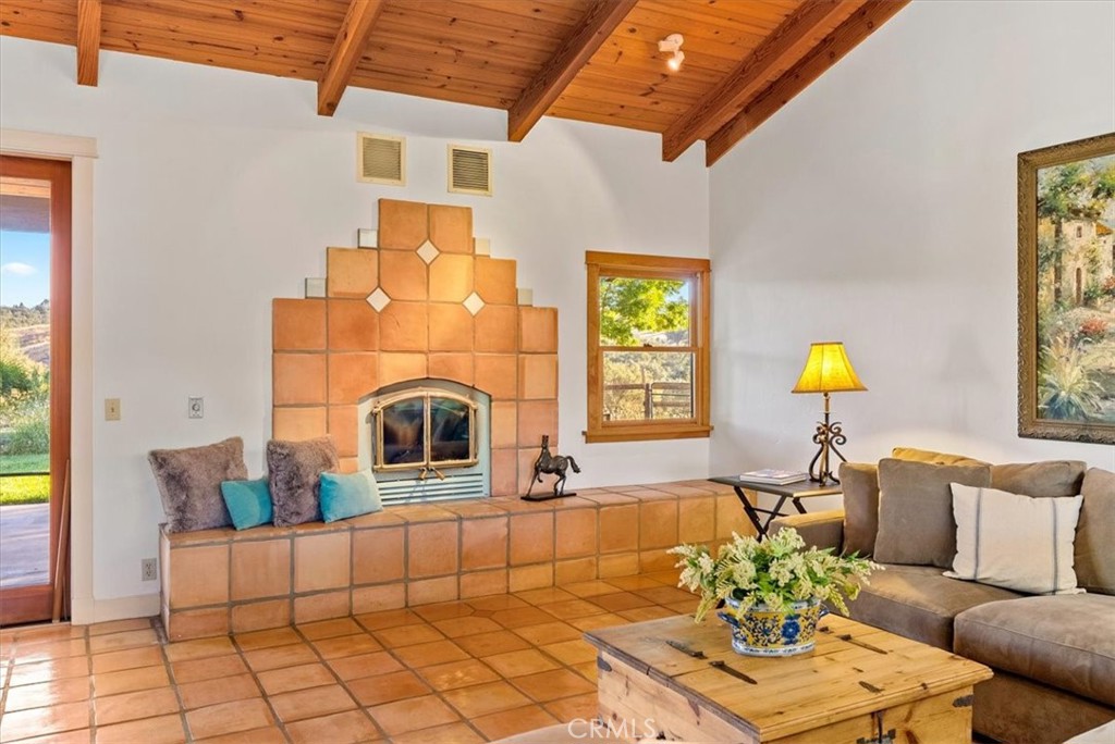 5745 Iron Gate Road Paso Robles, CA 93446 - Photo 13 of 58 Cozy, wood burning fireplace in the Great Room.