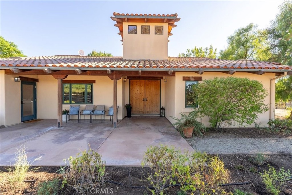 5745 Iron Gate Road Paso Robles, CA 93446 - Photo 7 of 58 Front of Home