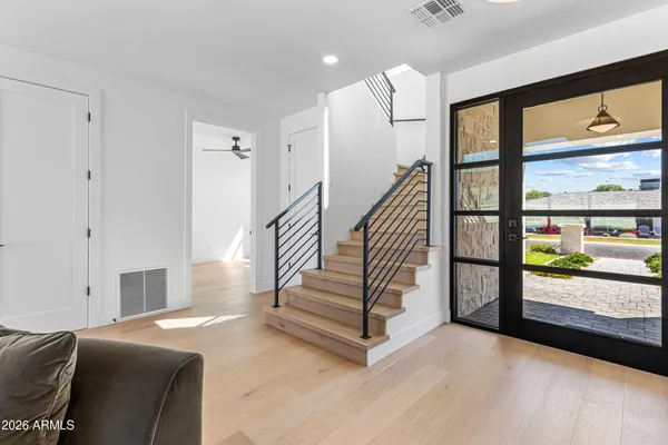 $1,845,000 | 4852 East Piccadilly Road, Phoenix, AZ 85018