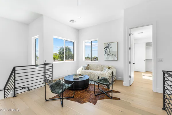 $1,845,000 | 4852 East Piccadilly Road, Phoenix, AZ 85018