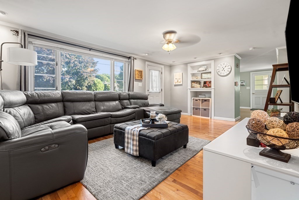 5 Strathmore Road Haverhill, MA 01832 - Photo 12 of 29 Gallery Image 12