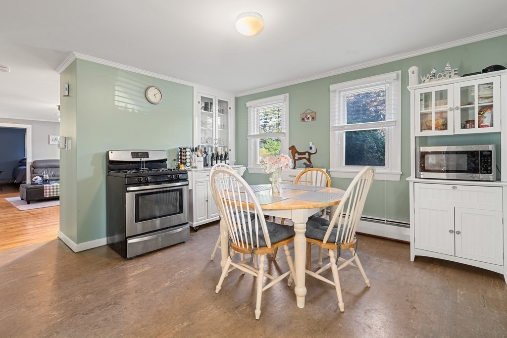 5 Strathmore Road Haverhill, MA 01832 - Photo 3 of 29 Gallery Image 3