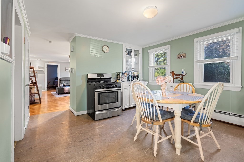 5 Strathmore Road Haverhill, MA 01832 - Photo 4 of 29 Gallery Image 4