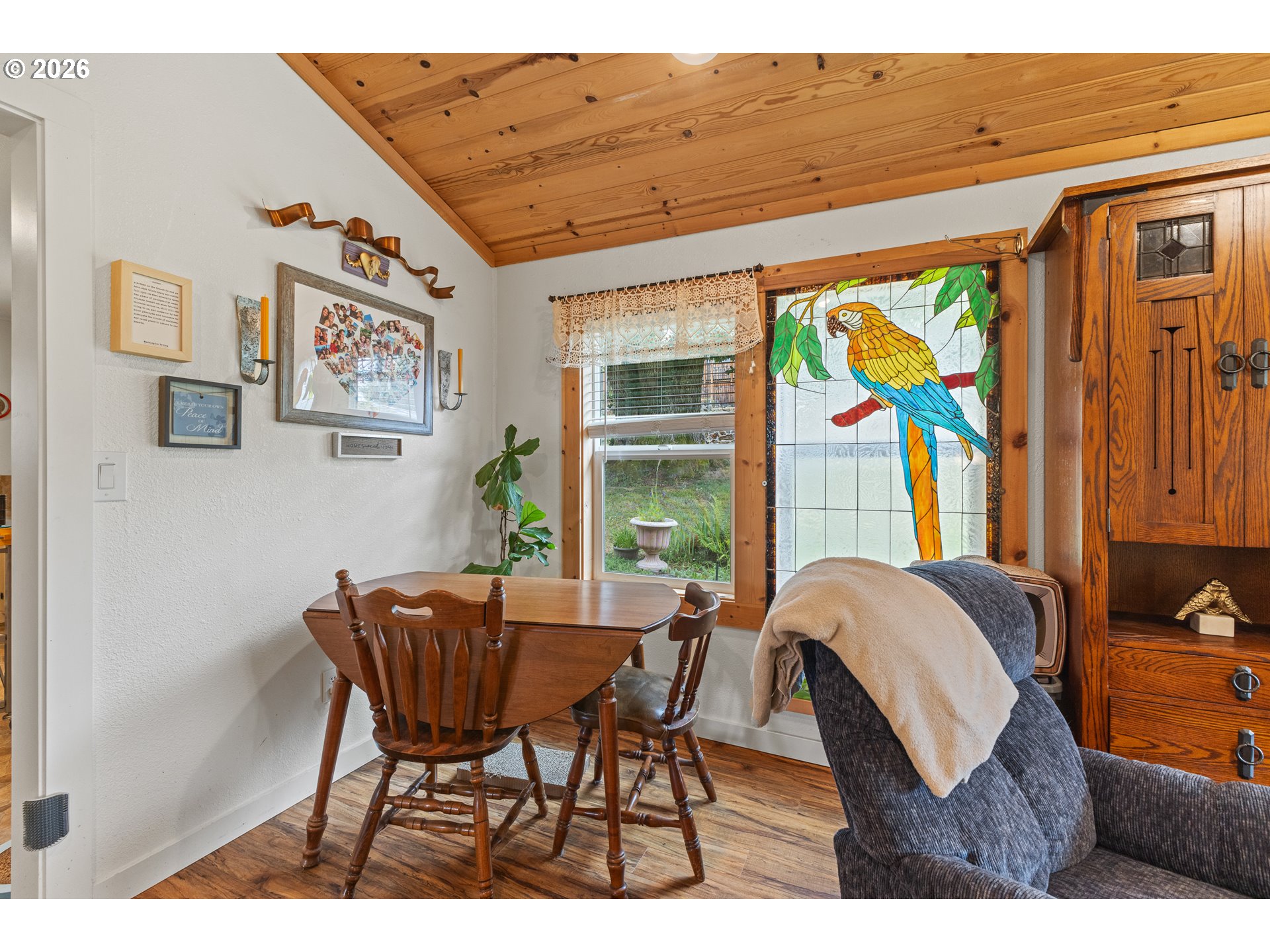 131 Bender Street Myrtle Point, OR 97458 - Photo 11 of 33