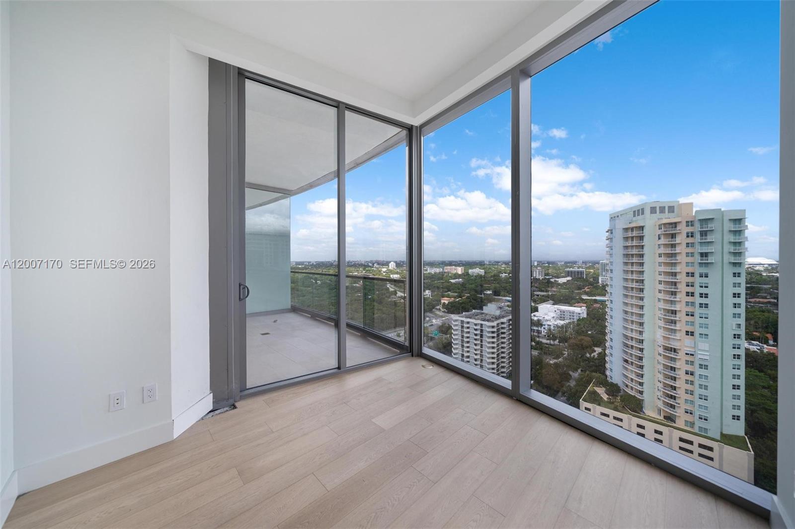 175 Southeast 25th Road, Unit 1904 Miami, FL 33129 - Photo 12 of 41
