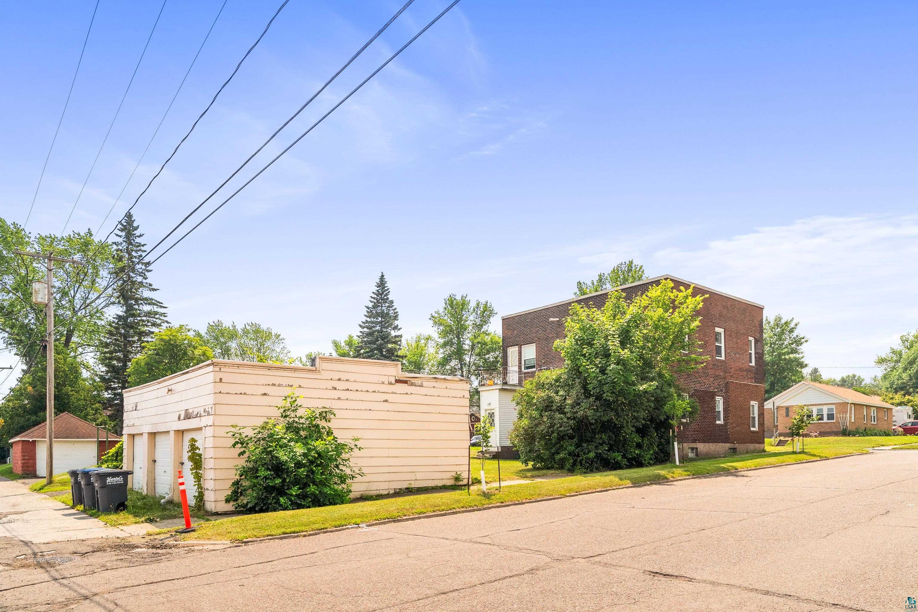 1332 101st Avenue West Duluth, MN 55808 - Photo 2 of 46