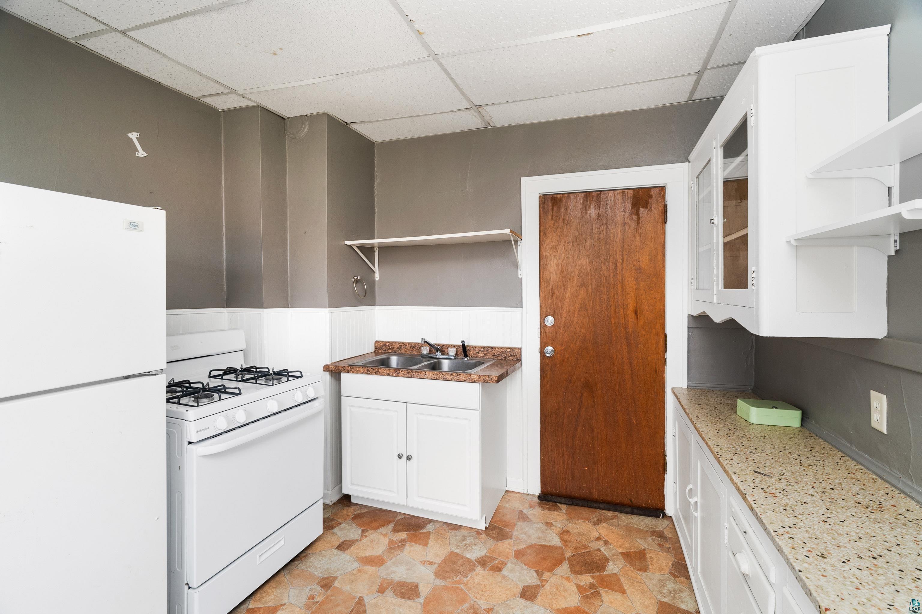 1332 101st Avenue West Duluth, MN 55808 - Photo 9 of 46