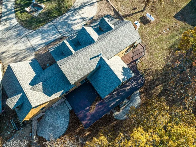 $775,000 | 30611 Stonehaven Drive, Warsaw, MO 65355