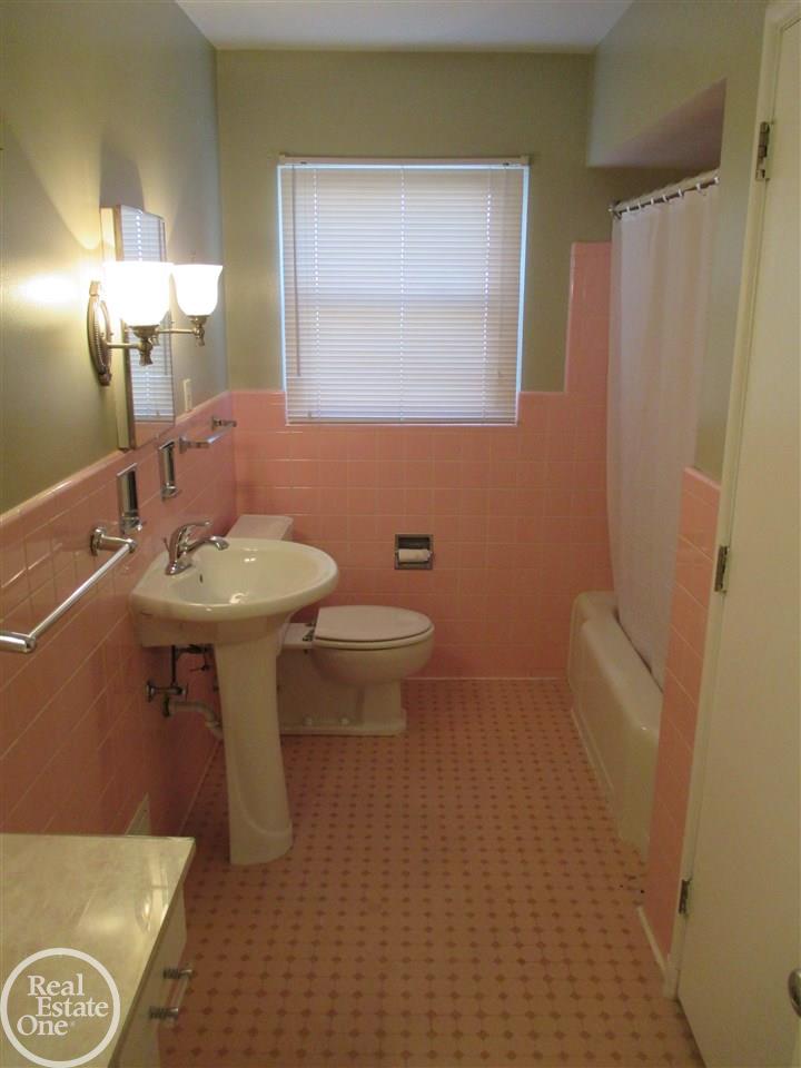 840 Harcourt Road Grosse Pointe Park, MI 48230 - Photo 16 of 27