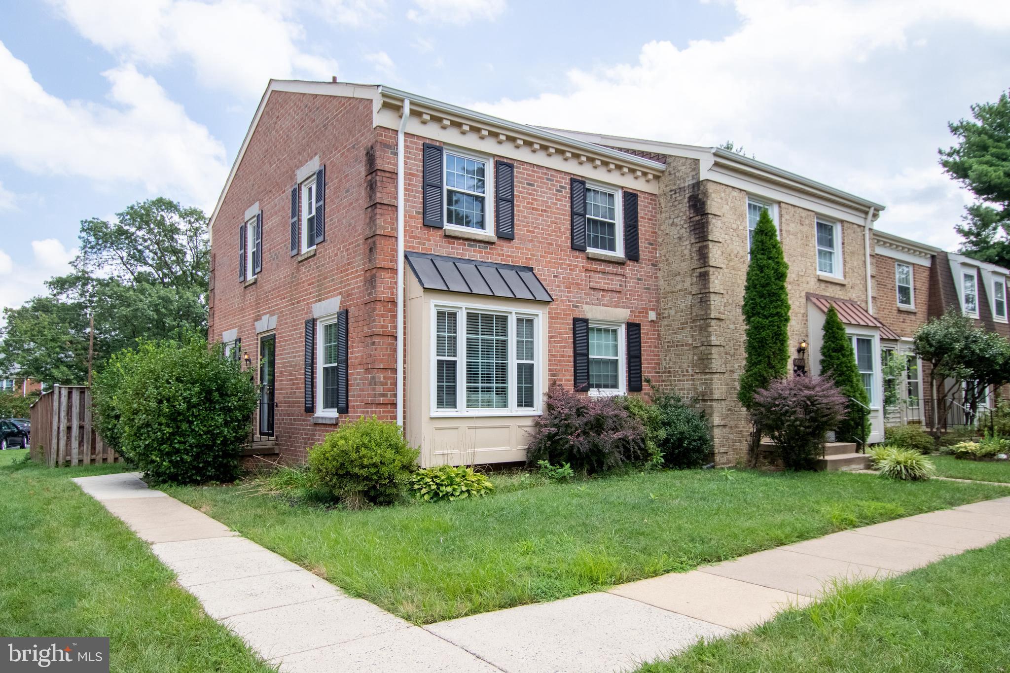 6458 Franconia Road Springfield, VA 22150 - Photo 2 of 40