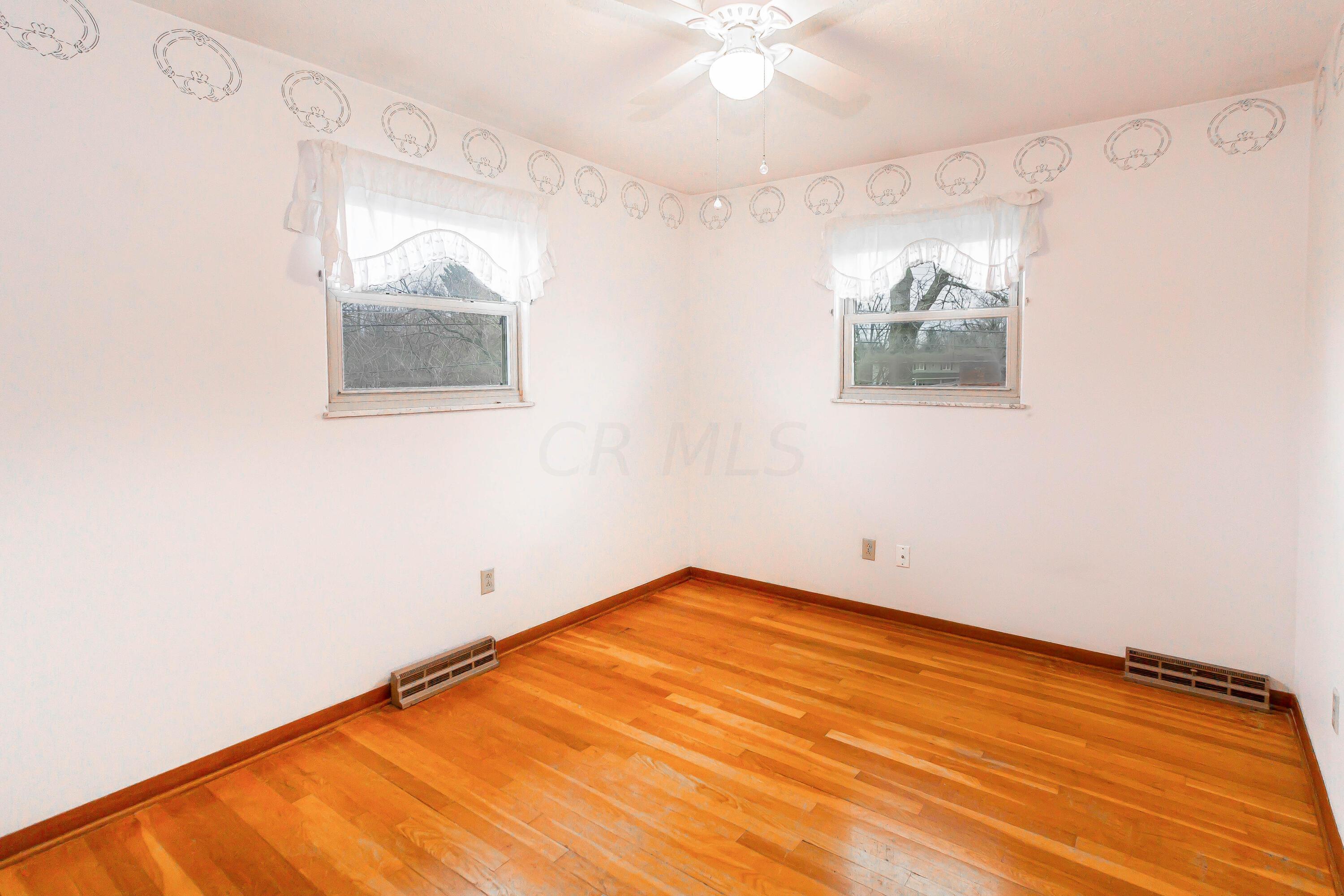 5575 Rockport Road Columbus, OH 43235 - Photo 13 of 28 5575 Rockport rd (13)