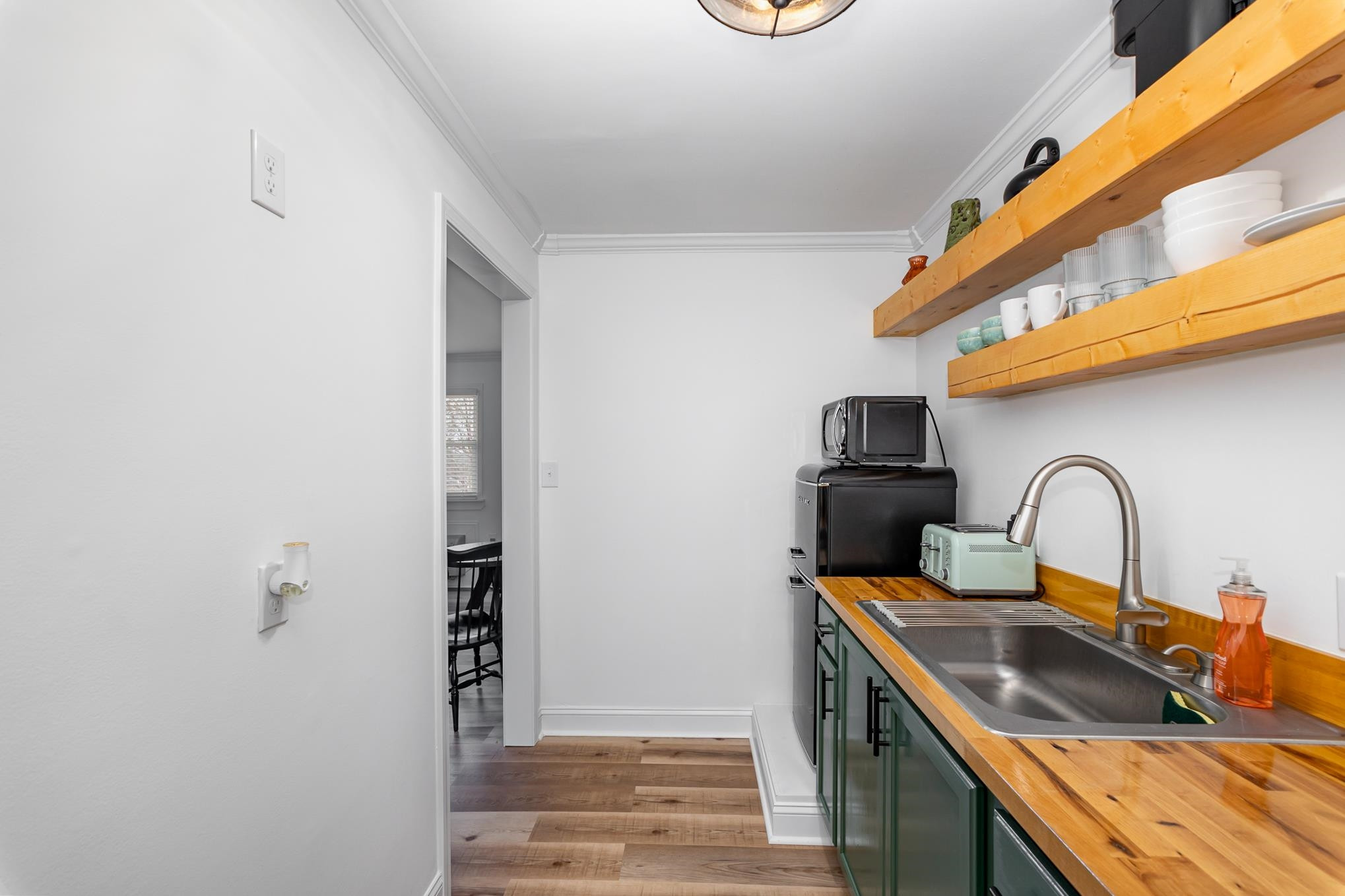 705 Daniels Street, Unit D Raleigh, NC 27605 - Photo 8 of 13
