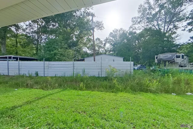 $1,865 | 22877 Balsam Drive, Denham Springs, LA 70726