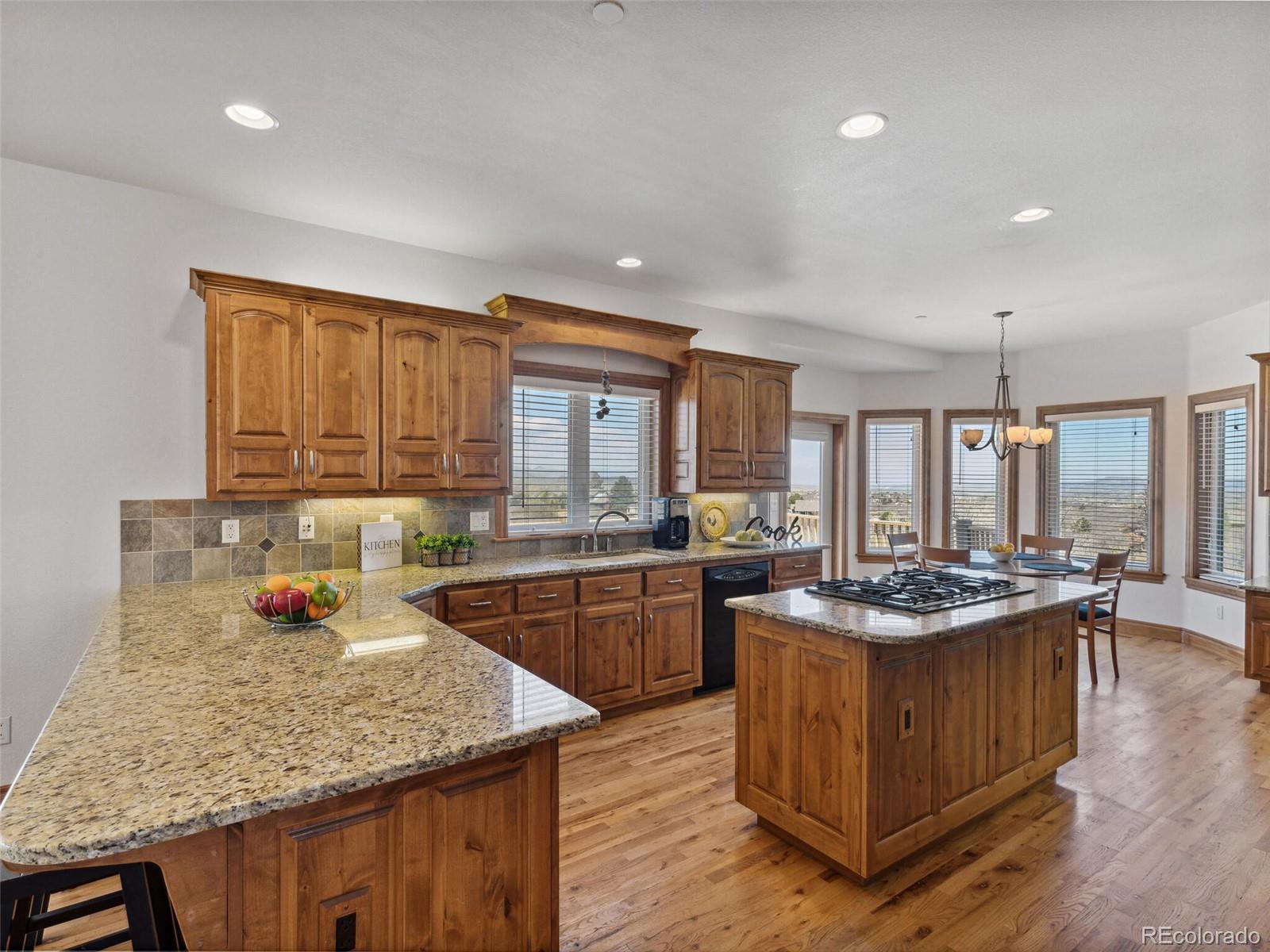 3281 West Parkridge Road Sedalia, CO 80135 - Photo 3 of 40