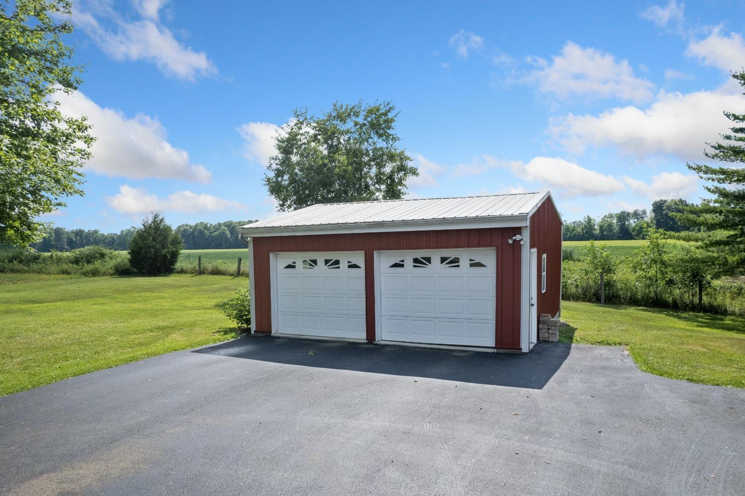 1546 Oakland-Locust Ridge Road Mount Orab, OH 45154 - Photo 7 of 47 Gallery Image 7