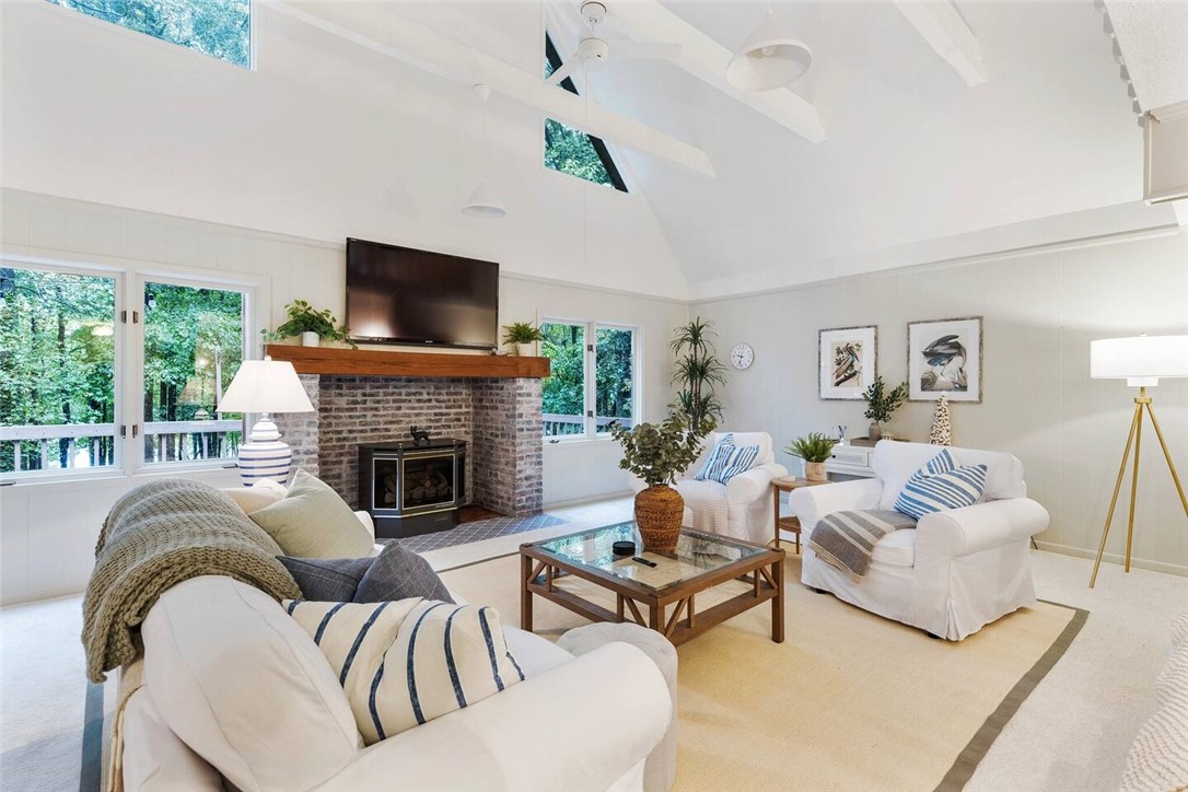 1018 Chantilly Lane Anderson, SC 29625 - Photo 8 of 34