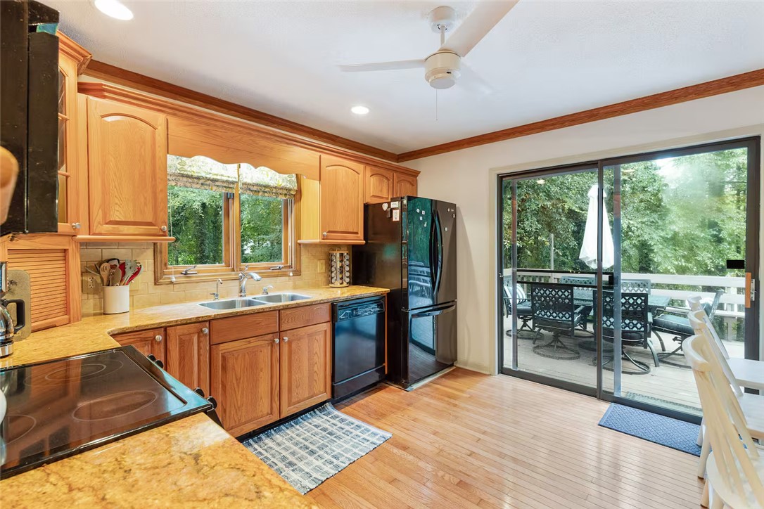 1018 Chantilly Lane Anderson, SC 29625 - Photo 10 of 34