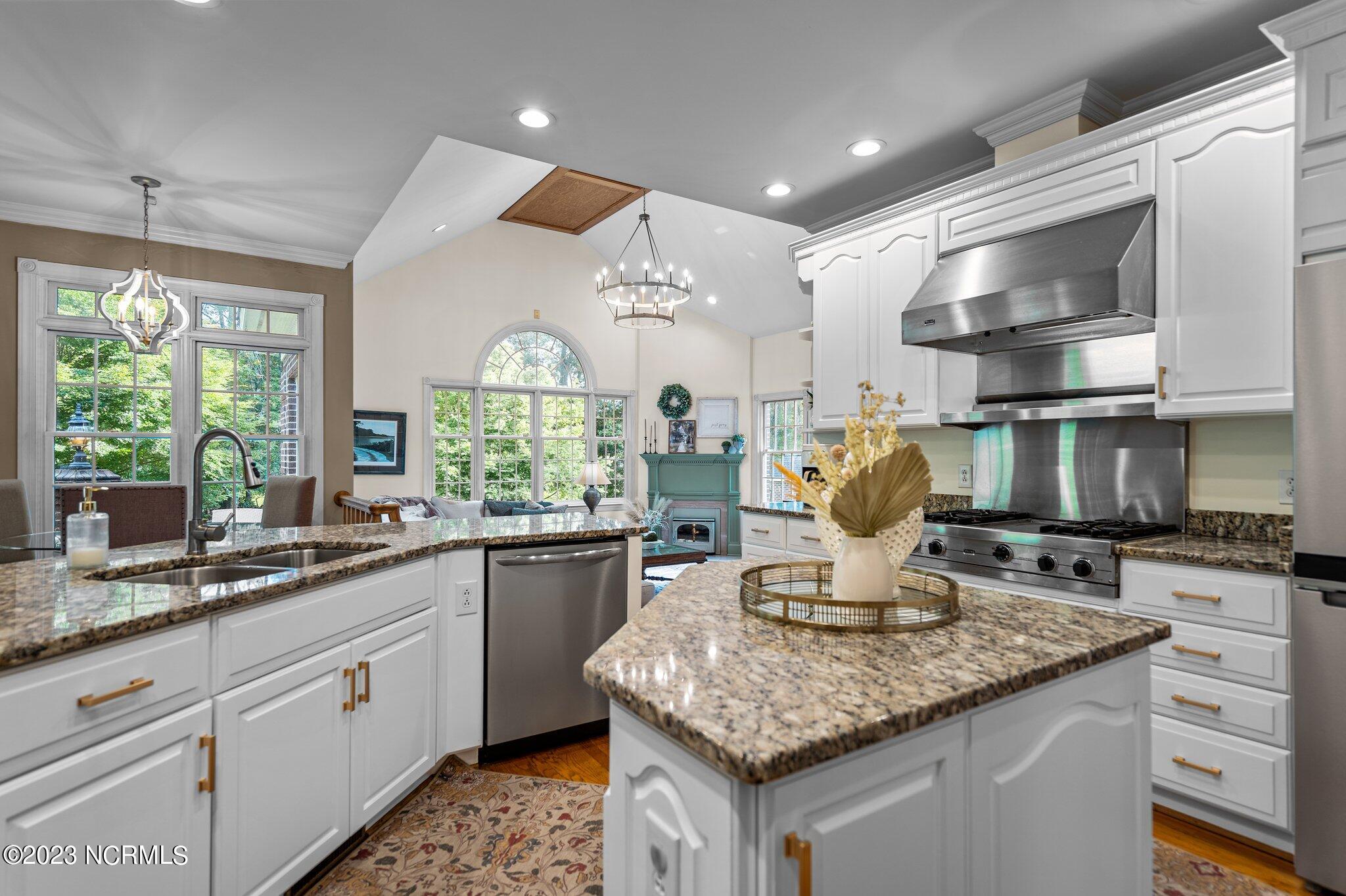 738 Scotts Hill Loop Road Wilmington, NC 28411 - Photo 20 of 61 86-web-or-mls-DSC07802