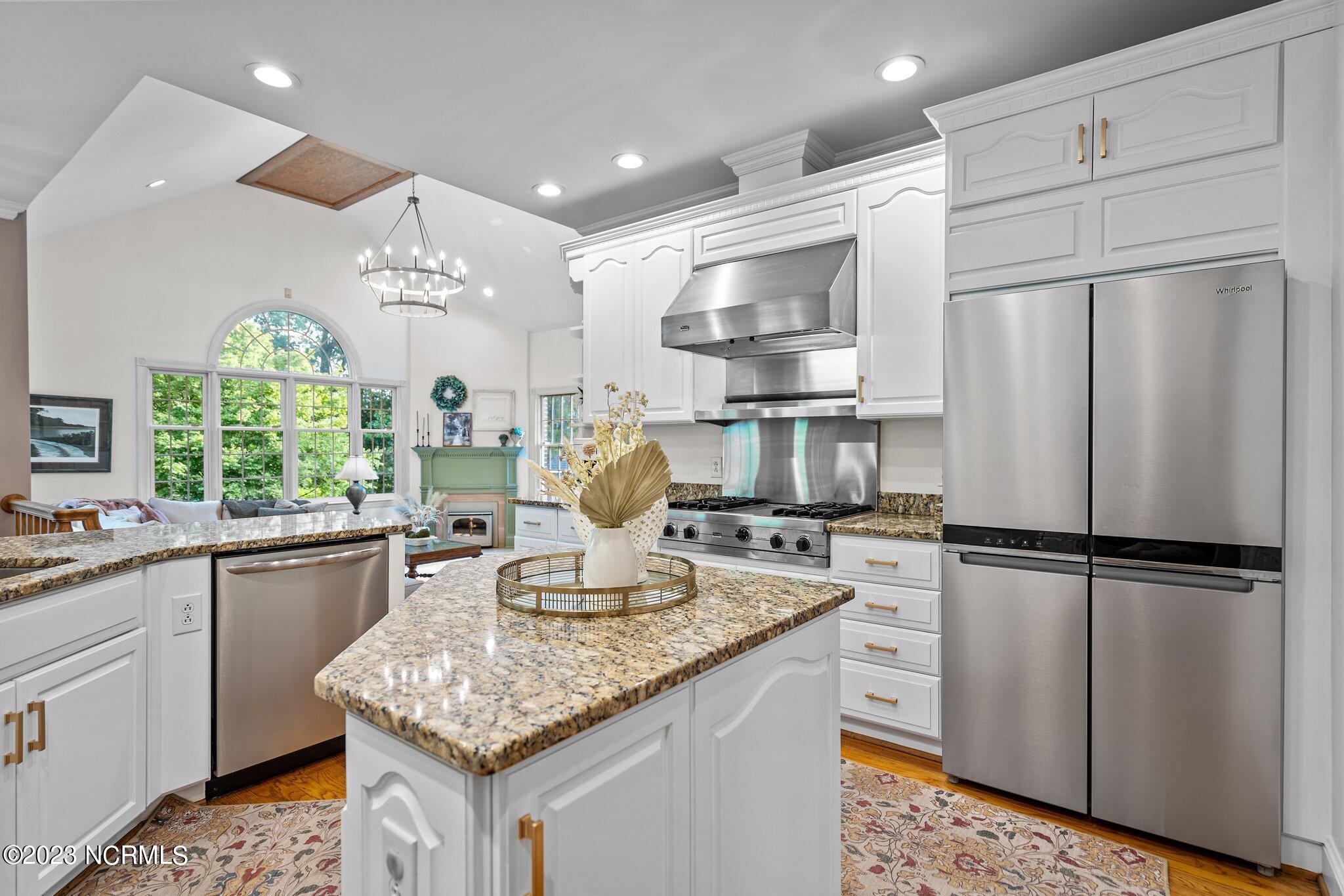 738 Scotts Hill Loop Road Wilmington, NC 28411 - Photo 21 of 61 85-web-or-mls-DSC07799