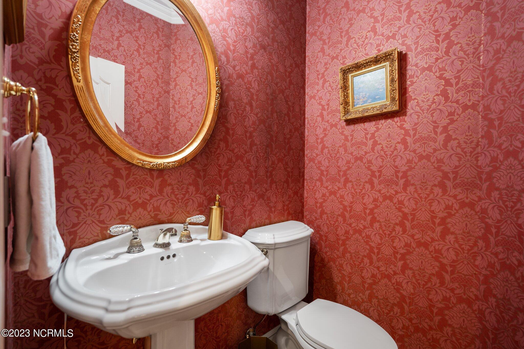 738 Scotts Hill Loop Road Wilmington, NC 28411 - Photo 24 of 61 66-web-or-mls-DSC07728