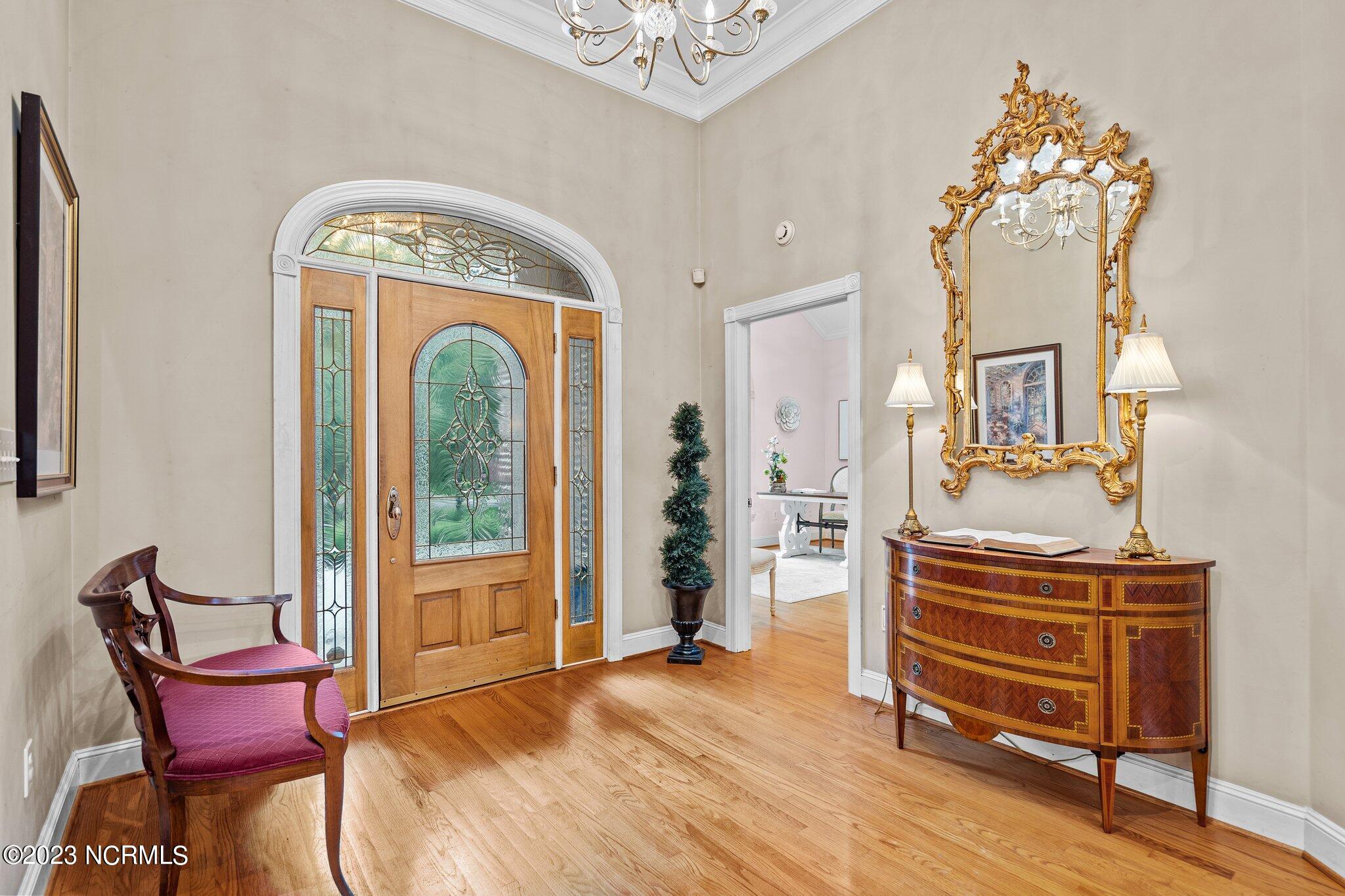 738 Scotts Hill Loop Road Wilmington, NC 28411 - Photo 3 of 61 72-web-or-mls-DSC07757