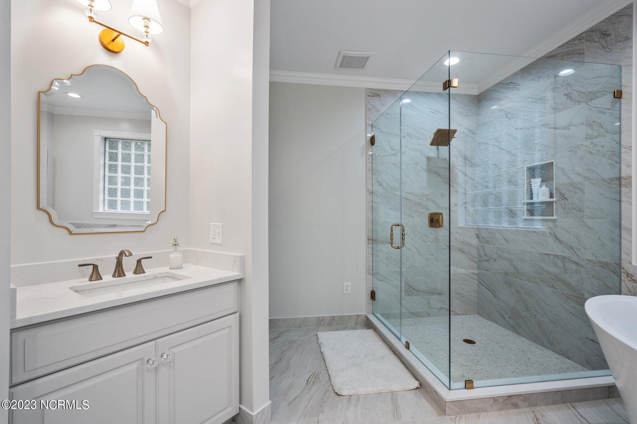 738 Scotts Hill Loop Road Wilmington, NC 28411 - Photo 31 of 61 55-web-or-mls-DSC07686