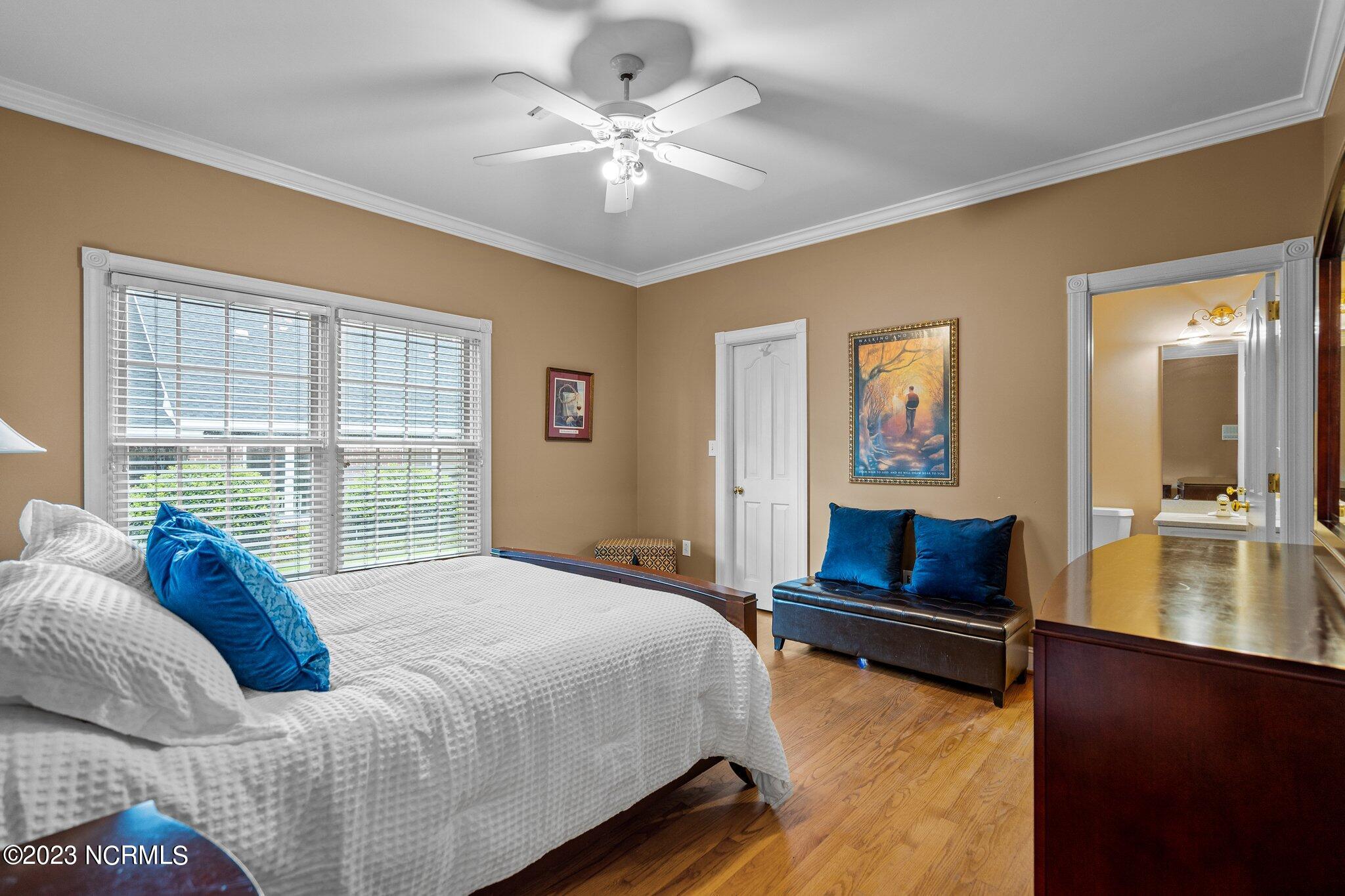 738 Scotts Hill Loop Road Wilmington, NC 28411 - Photo 37 of 61 70-web-or-mls-DSC07745