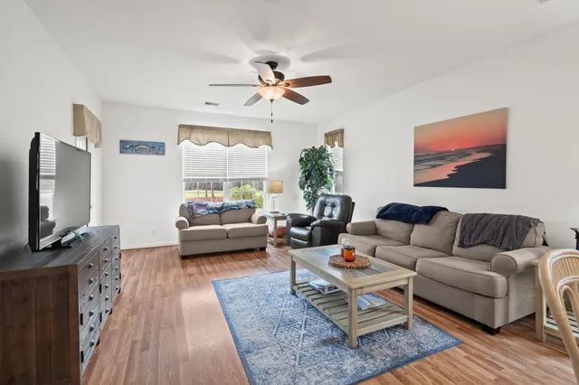 $260,000 | 886 Great Egret Circle Southwest, Unit 13D, Sunset Beach, NC 28468