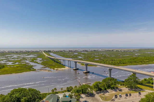 $260,000 | 886 Great Egret Circle Southwest, Unit 13D, Sunset Beach, NC 28468